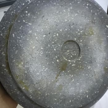 Emsan Mutfak Perge Granit Döküm Tencere Ve Tavam Renk Attı, Yandı, Yapıştı!