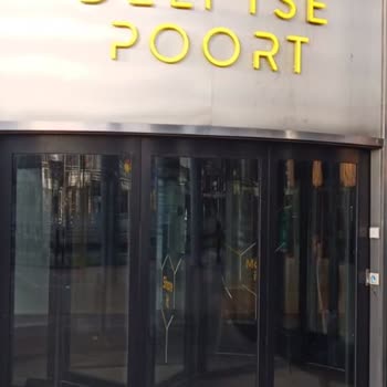 Regus Rotterdam'da Kilitli Kapı Ve İletişimsizlik Sorunu