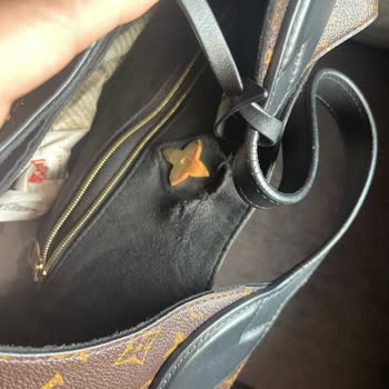 İstinyePark Mıknatıslı Kapanmada Yırtılan Astar, Dizayn Hatası,