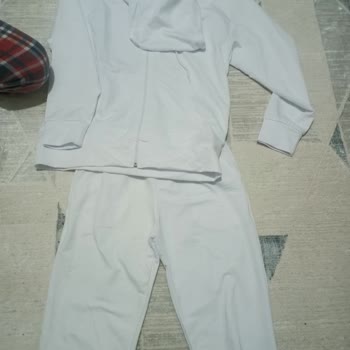 Bulem Butik Görselle Uyuşmayan Eşofman Takımı Hayal Kırıklığı