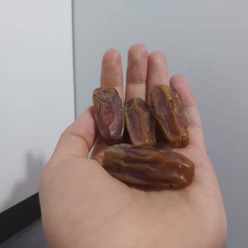 Ravza Hurma Adlı Firmadan Aldıklarımız Yenemeyecek Kadar Sertti