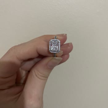 Pandora кольцо начало меняться