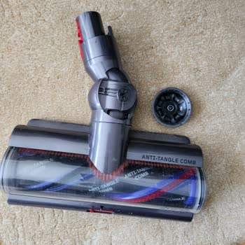 Dyson V15 Süpürge Başlığı Kırıldı