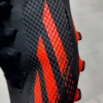 Adidas Mağazaları Satış Sonrası Hizmet Vermiyor.