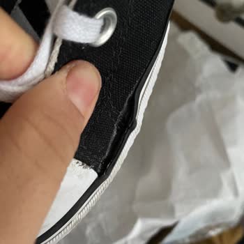 Converse Yanları Açıldı Çok Giymediğim Halde