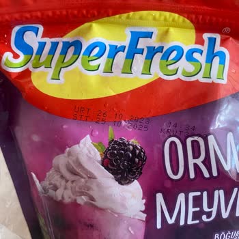 Superfresh Dondurulmuş Meyveden Kurt Çıktı