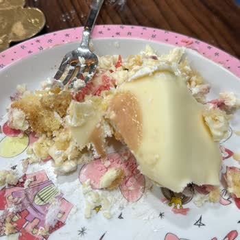 Diyarbakır Mado Bayatlamış Pasta Satıyor