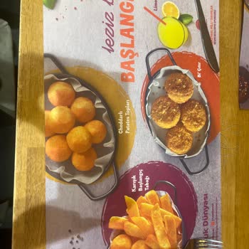 Tavuk Dünyası Buz Gibi Yemek Getiriyor