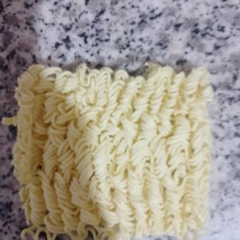 Knorr Noodle Plastik Kokuyor