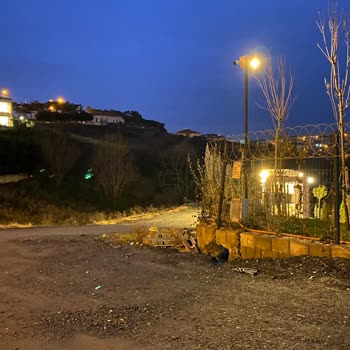 İBB - İstanbul Büyükşehir Belediyesi Asfalt Döküm İşlemi Yapılmıyor