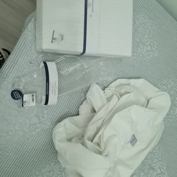 English Home Ürünleri Eksik Gönderiyor Ve Yardımcı Olmuyor.