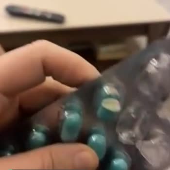 iCollagen Paketli Üründe Yarım Tablet!