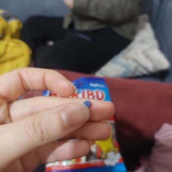 Haribo Starmix İçinden Çıkan Sert Cisim Dişimizi Kırıyordu