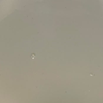 Tire Süt İçindeki Siyah Noktalar