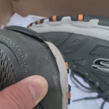 Skechers Ayakkabı 3 Ayda Dağıldı