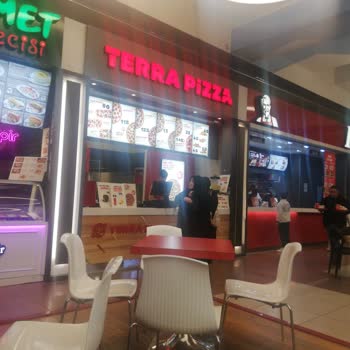 Terra Pizza'dan Sorumsuz Hizmet