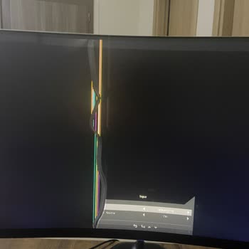 Yurtiçi Kargo Hasarlı Ürün Gelmesi Sebebiyle Yaşanan Mağduriyet