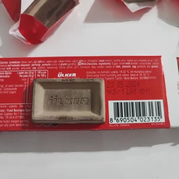 Ülker Napoliten Çikolata Bozuk Çıktı