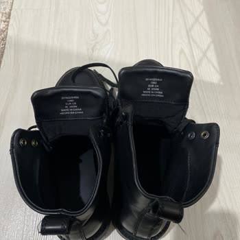 Zara Ayakkabılarım Aynı Numara Değil