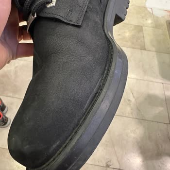 Boyner Sattığı Ayakkabının Arkasında Durmuyor