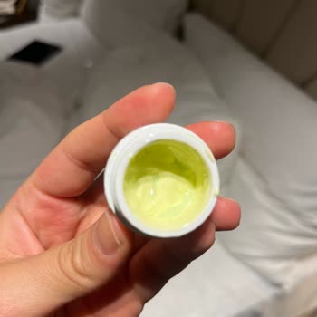 Kiehl's Pahalı Göz Kremi Hayal Kırıklığı!