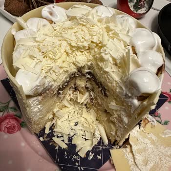 Böğürtlen Pastaevi Hayal Kırıklığına Uğratan Pasta