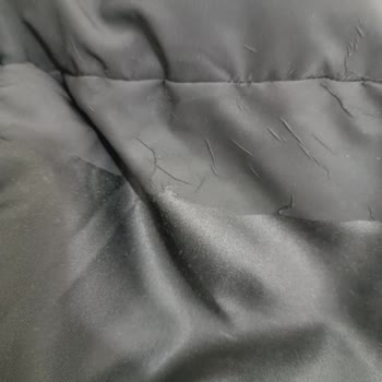 DeFacto Şişme Montumun Üzerindeki Kaplaması Kalktı