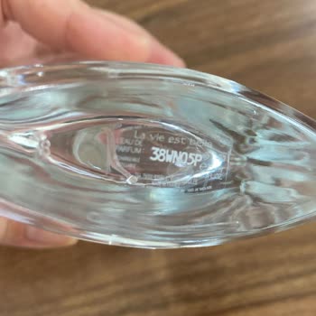 ! Ender Mağazası Sahte Parfüm Satıyor!