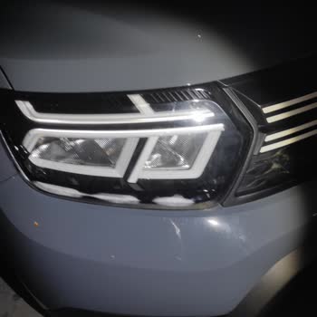 Dacia Duster Far Buğulanması Ve İlgisizlik