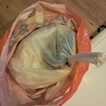 Migros Market Siparişinden Cop Dolu Torba Çıktı