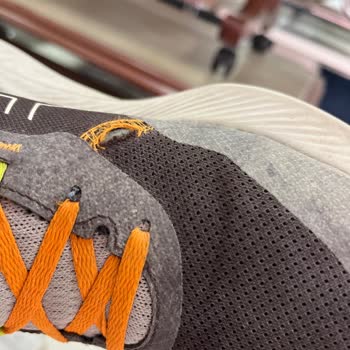 Asics Ayakkabı 3 Ayda Açıldı Mağdurum