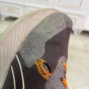 Asics Ayakkabı 3 Ayda Açıldı Mağdurum