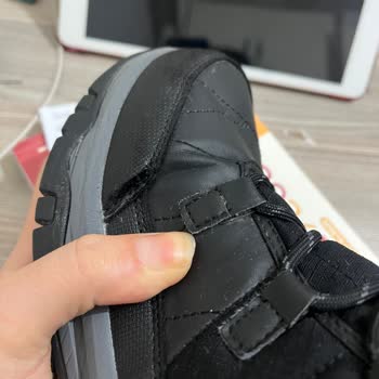 Skechers 1 Buçuk Ayda Dikişleri Atan Bot Üretim Kaynaklı Değilmiş!