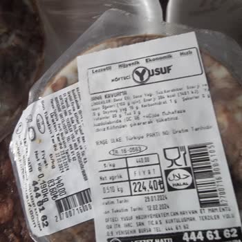 Köfteci Yusuf Hesaplı Kasap Düzce Şubesi 200 Lira Fazla Ödeme Aldı.