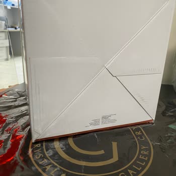 Gallery Crystal Özensiz Ve Güvensiz Kutulama