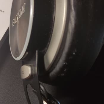 James Donkey 712 Kulaklık Pedi Soyuldu