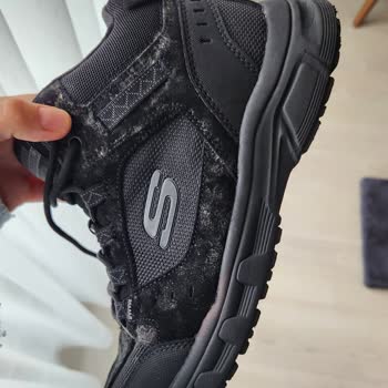 Skechers, Üretim Kaynaklı Yaşanan Kusuru Kabul Etmiyor!