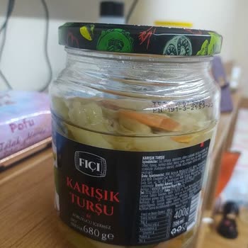 BİM Turşunun İçinden Arı Çıktı