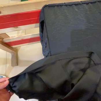 Aker Mağazacılık Aker Sattığı Ürünün Arksında Durmuyor