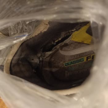 Skechers Verdiğimiz Onca Paraya Yazık