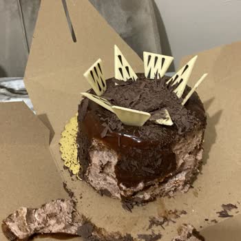 Adana Hatice Pastanesi Siparişi Düzgün Gönderemiyor!