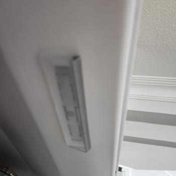 Bosch KGN76AW0N/01 LED Lambaları Yanmıyor.