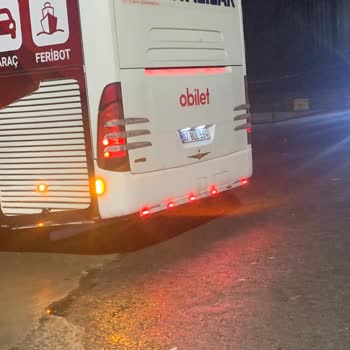 Alanyalılar Turizm Yolda Bırakıldık Ve Koltuklarımız Başkasına Satıldı