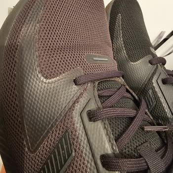 Adidas Marka Ayakkabının Renginin Değişmesi