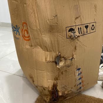 Ebebek Pişmanlıktır-bebek Yiyeceği Ve Deterjan Aynı Pakette