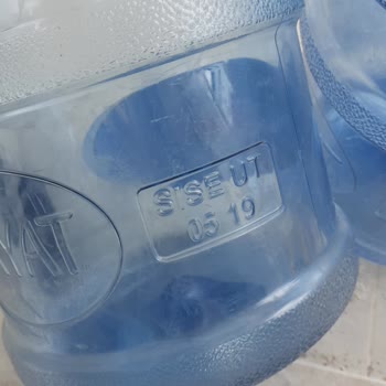 Hayat Su İçecek Hurda Damacana Gönderiyor Ve Değiştirmiyor