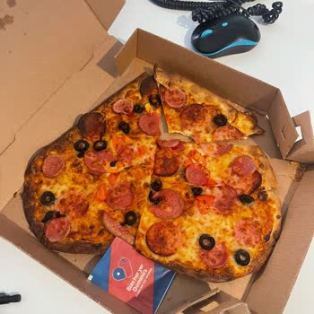 Domino's Pizza Hayal Kırıklığına Uğratan Pizza Servisi
