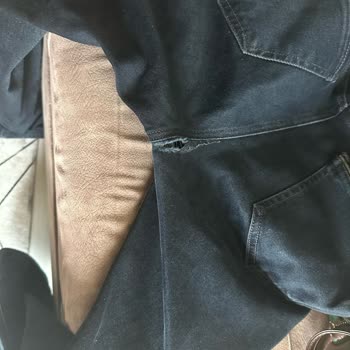 Mavi Kot Pantolon Yırtılması