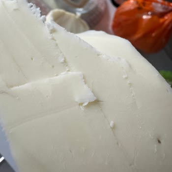 BİM Binvezir Kaşardan Kıl Ve Tahta Parçası Çıktı