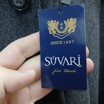 Süvari Delivers Wrong-Sized Coat, No Customer Support Insight